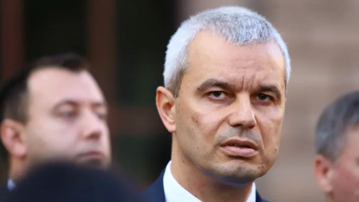 Само за 14 дни Възраждане е събрала малко над 100