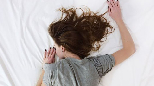 Недостатъчният или некачествен сън през юношеството повишава с до 50