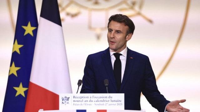 Френският президент Еманюел Макрон заяви че не изключва изпращането на изтребители