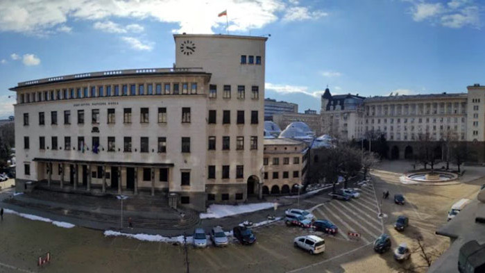 Над 43, 7 млрд. евро е брутният външен дълг на