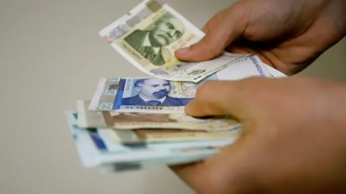 По предварителни данни разходите за януари 2023 г. нарастват с