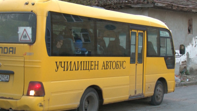 Шофьорът на ученическия автобус който вчера предизвика верижна катастрофа в Силистра  не