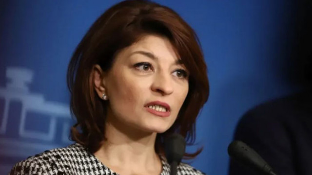 Десислава Атанасова: Съдебната реформа се ползва за PR от ПП и ДБ