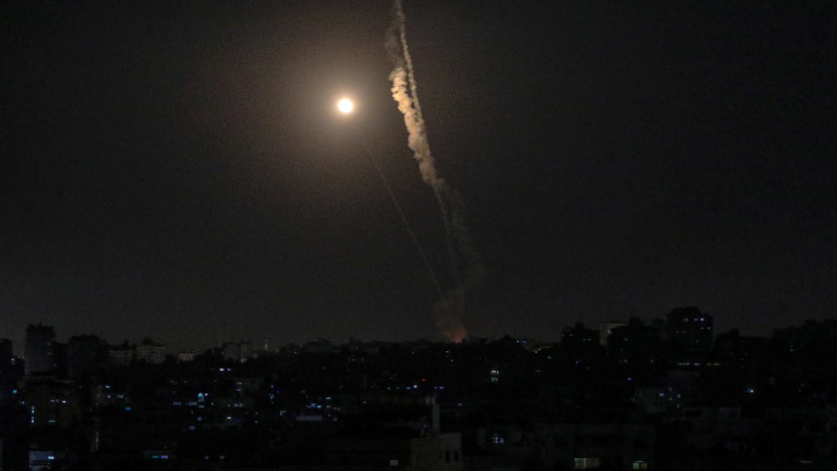 Израел прехвана ракета, изстреляна от ивицата Газа, съобщава Франс прес. Това