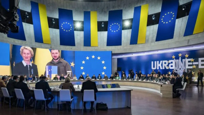 Въздушна тревога в Киев на фона на срещата с ЕК