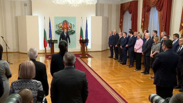 Президентът Румен Радев представи приоритетите пред новото служебно правителство начело