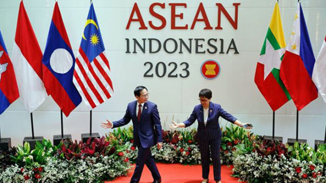 Външните министри от АСЕАН се срещнаха, обсъдиха кризата в Мианма