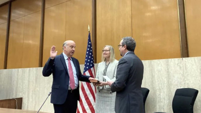 Утвърденият от Сената нов посланик на САЩ в България Кенет