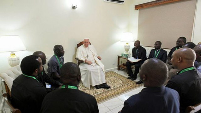 Папа Франциск заяви днес че църквите в Южен Судан не