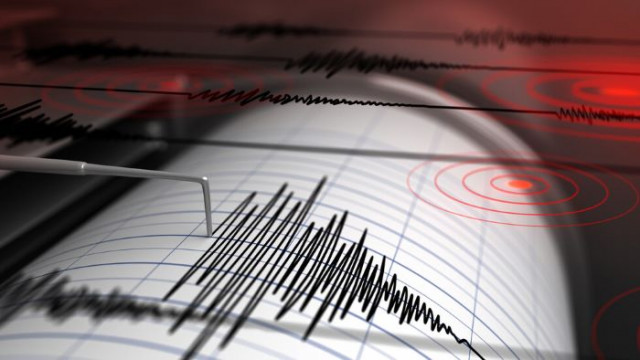 Серия от мощни земетресения в Турция, има загинали