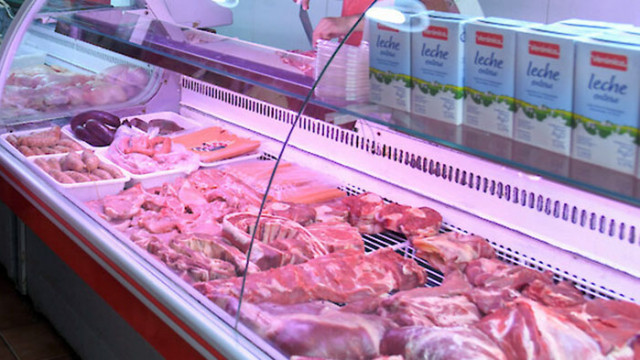 Според диетолога Михаил Гинсбург задушеното с подправки месо е най малко