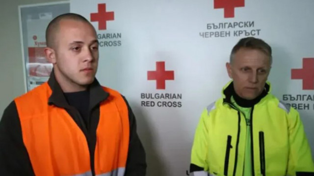 Собственикът на частна линейка Веселин Маринов и парамедикът Валентин Василев