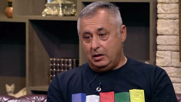 От Фейсбук профила на адв. Даниел Божилов Бай Петко бил