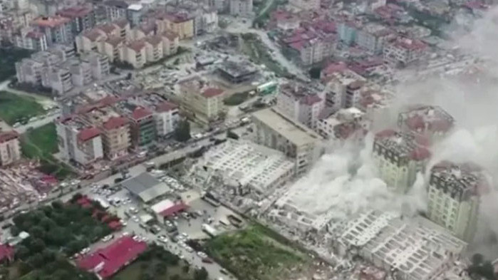 Над 23 хиляди са жертвите на смъртоносните трусове в Турция и Сирия