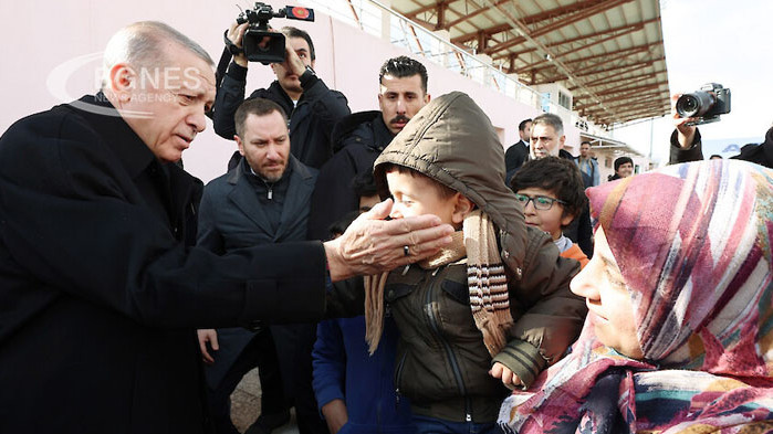 Расте гневът срещу Ердоган след земетресението