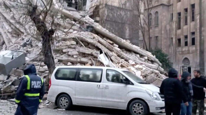 Хора в Турция, засегнати от земетресенията, ще имат възможността да
