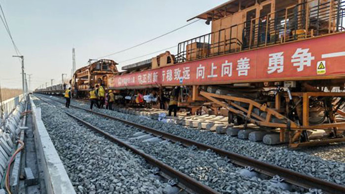 Новата жп линия, свързваща муниципалитета Тиендзин и столицата Пекин ще
