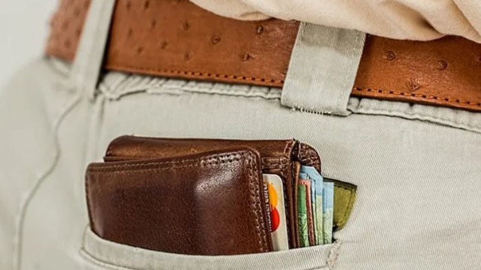 За хаос при изплащането на пенсиите за хора с увреждания