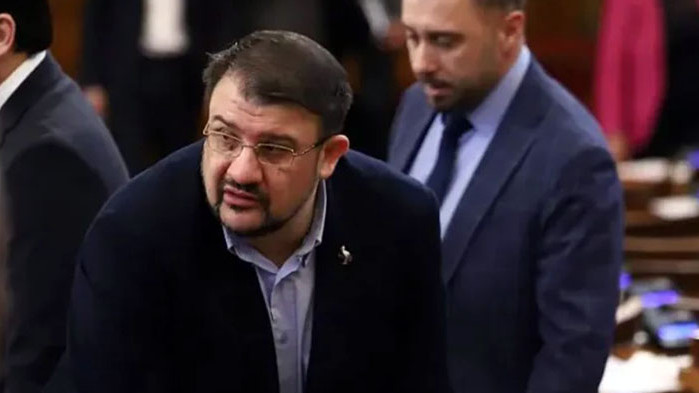 Настимир Ананиев говори за себе си в трето лице