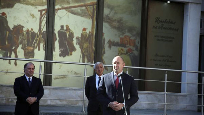 Румен Радев: Левски е единственият съдник, пред когото всички българи се чувстват равни