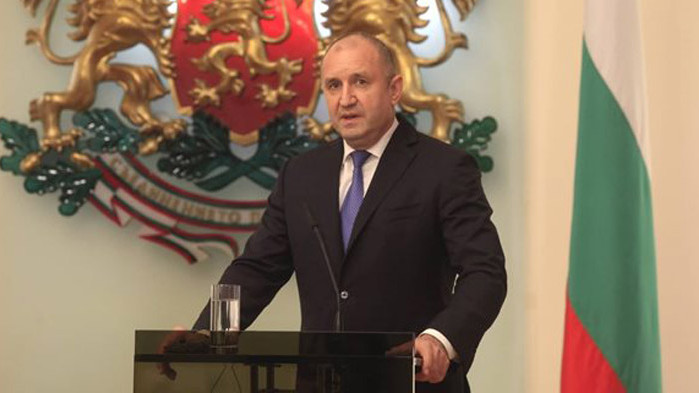 Румен Радев заминава на работно посещение във Варшава
