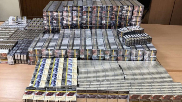 Митнически служители откриха 844 кутии цигари с български акцизен бандерол