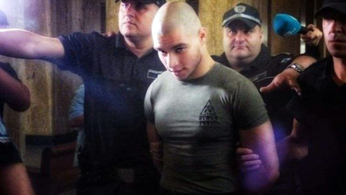 Прокурорският син с ново обвинение, отправял закани за убийство край детска площадка