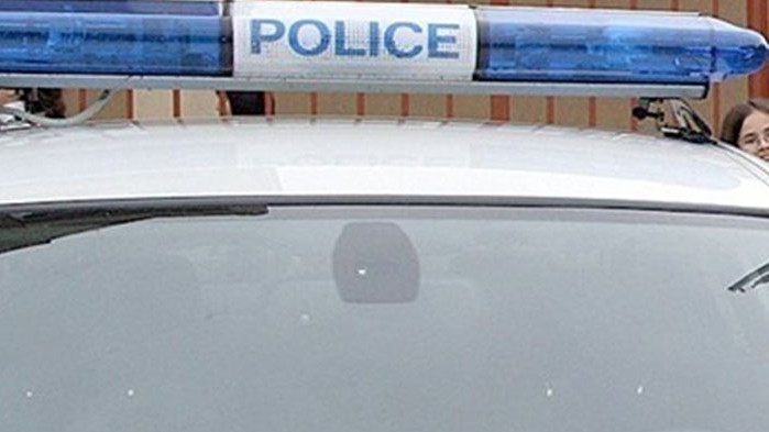 16-годишен хванат с канабис в училищен двор