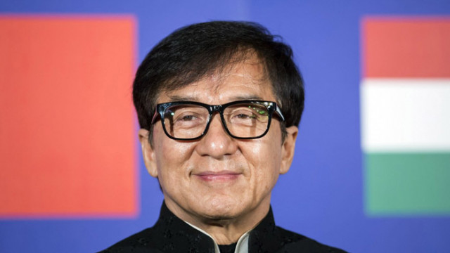 Продават на търг два луксозни апартамента на Джаки Чан