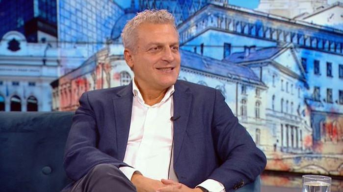 30 години държавата е в плен на лявото и на