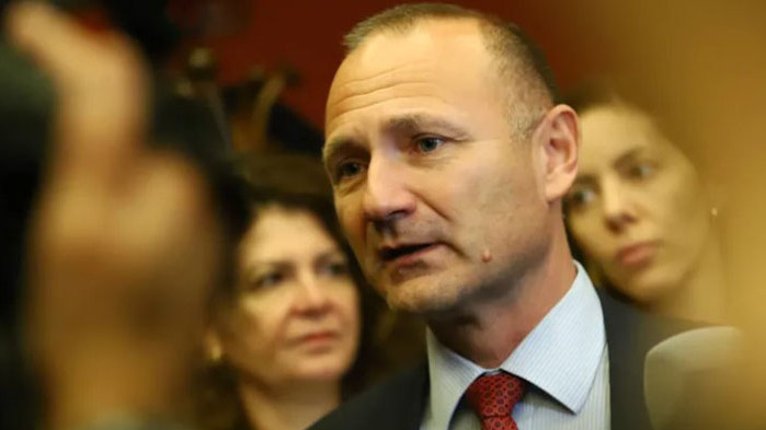 Във връзка с появилите се спекулации, че България дава на