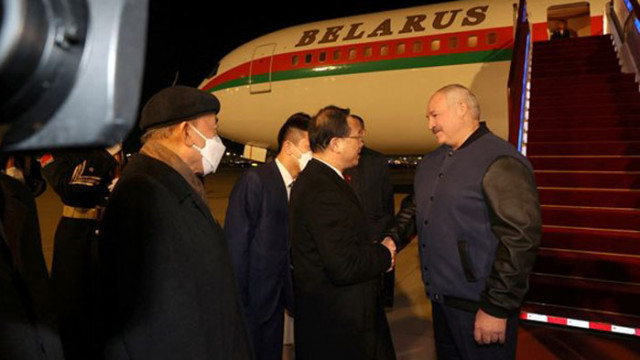 Беларуският президент Александър Лукашенко предложи на Китай по интензивни отношения с