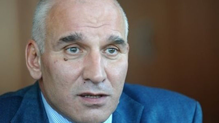 Много по-важно от това колко е минималната заплата, е какво