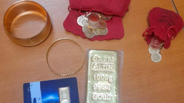 Задържаха над 1,2 кг контрабандно злато на "Капитан Андреево"