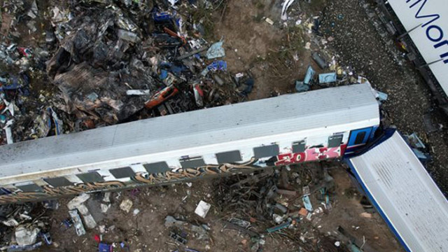 Броят на загиналите във влаковата катастрофа в Гърция достигна 46
