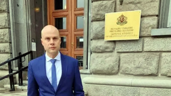 Бивш депутат на ПП със сигнал до ЦИК заради присъствието му в партия „Средна европейска класа“