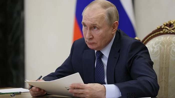 Руският президент Владимир Путин подписа днес указ, по силата на