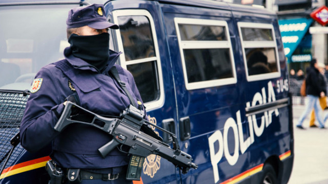 Полицията в Испания задържа престъпна група обирала домовете на украински
