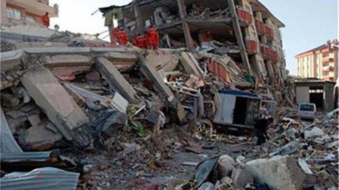 Турските власти разследват 768 души във връзка с последиците от