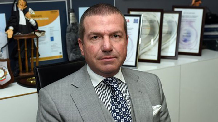 Адвокат Менко Менков: Все още не са повдигнати обвинения на Велико Желев