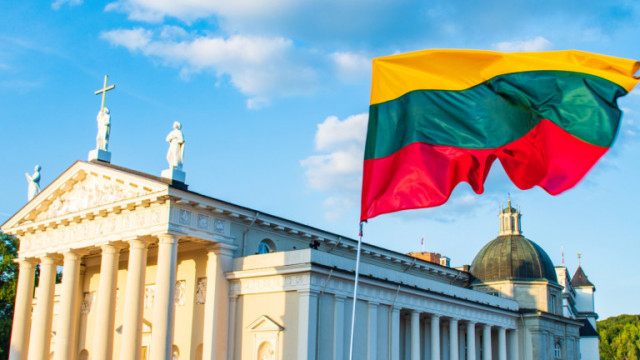Министърът на финансите на Литва обяви че ще предложи временен