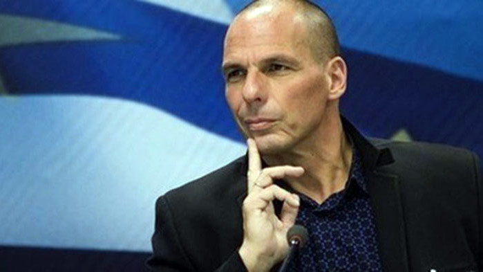 20 пребиха бившия финансов министър на Гърция Янис Варуфакис