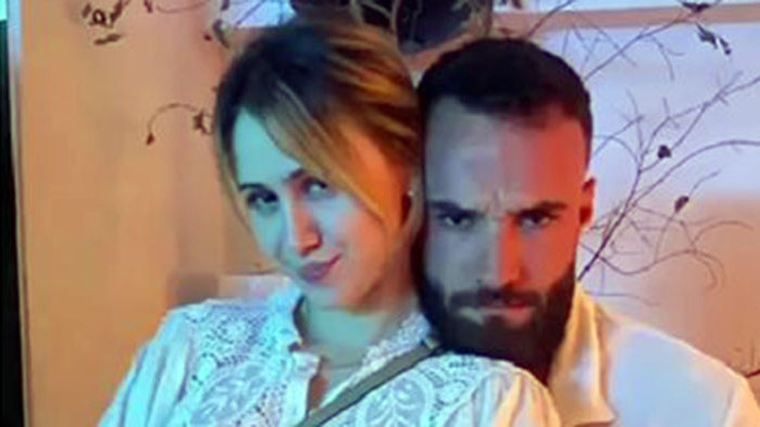 Мария Бакалова честити на своя любим Валери рождения ден с видео