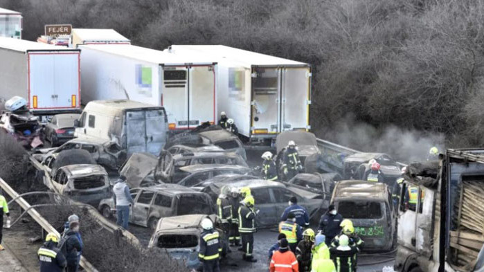 Голяма верижна катастрофа с над 40 превозни средства в Унгария