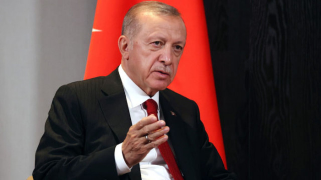 Турският президент Реджеп Тайип Ердоган предупреди избирателите че победата на изборите