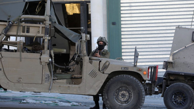 Израелски войници убиха трима палестински въоръжени мъже атакували техен пост