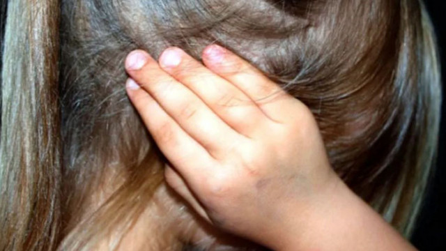 Майка на четиригодишно момиченце от Враца твърди че с детето