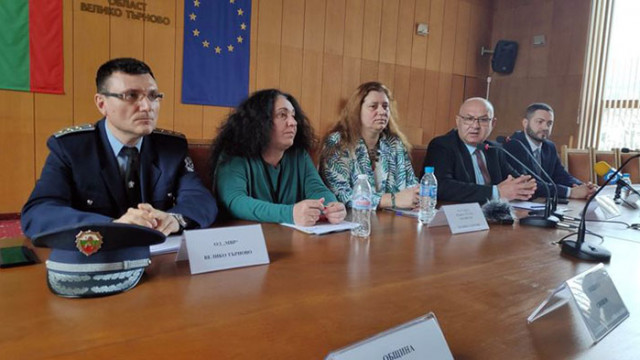 Районната избирателна комисия във Велико Търново няма указания от ЦИК
