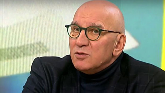 Не трябва да се стига до по-високи данъци. По-високи данъци,