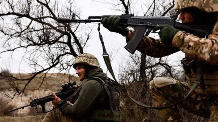 Франция удвоява доставките на боеприпаси за Украйна